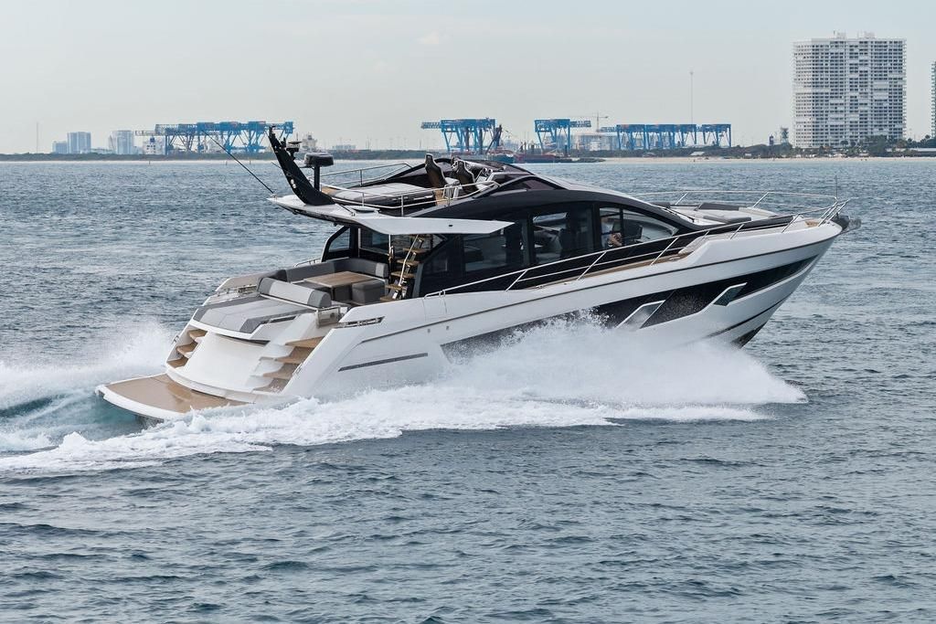 2022 Sunseeker 65 