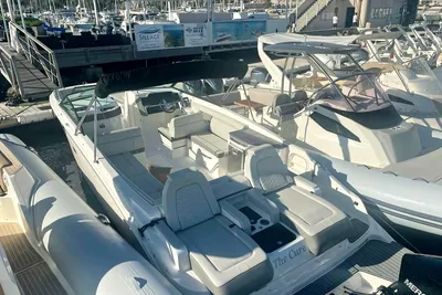2020 Sea Ray SDX 290 HORS-BORD USA