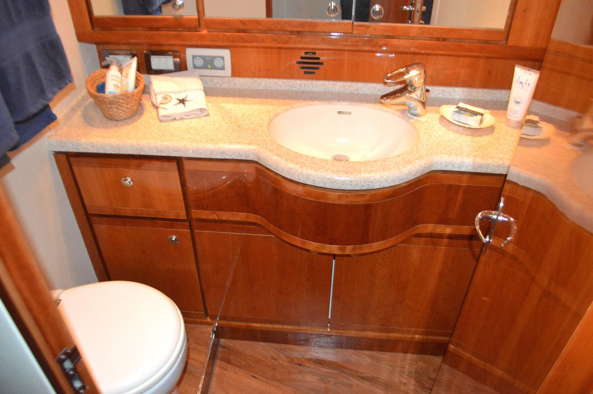 2004 Bertram 57 