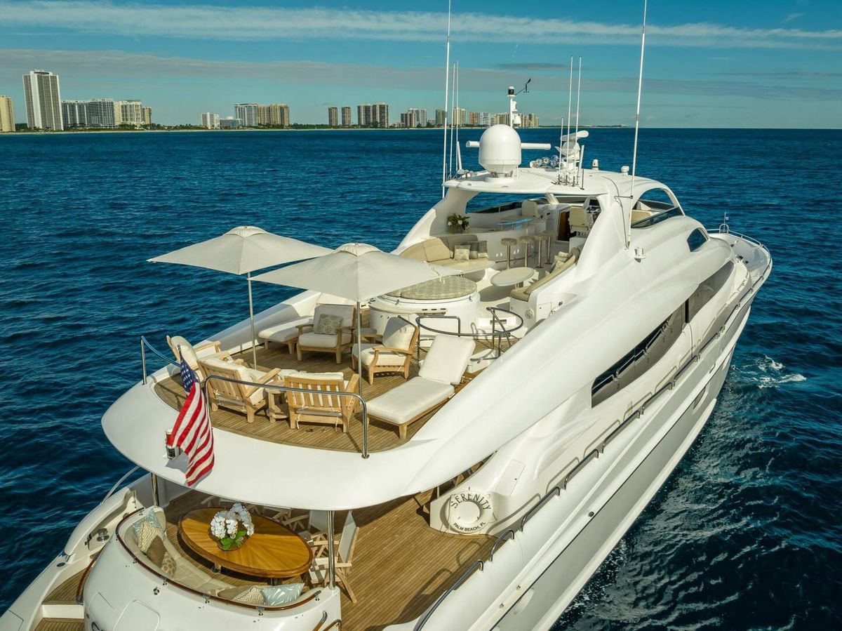 2008 Lazzara 116 