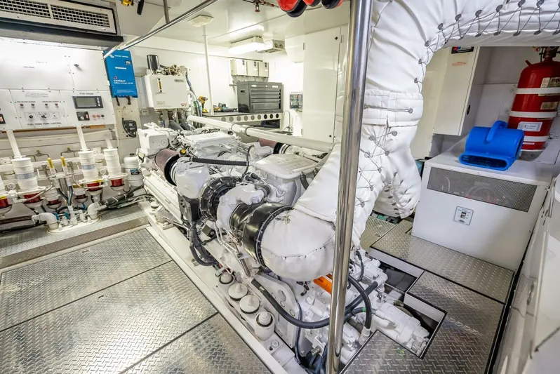 Serenity Yacht Photos Pics 