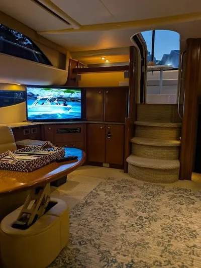  Yacht Photos Pics Luxurious interior of 2005 Meridian 459 Motoryacht with elegant furnishings and modern amenities.