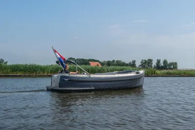 2025 Maril 6NXT – 27 pk