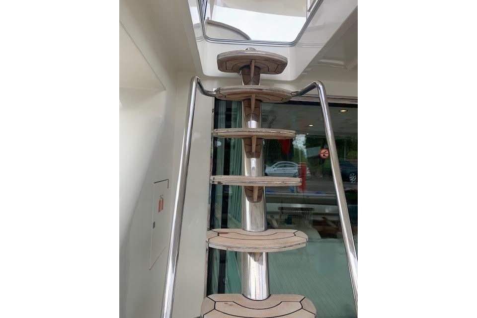 2012 Huzur Yachts 78 