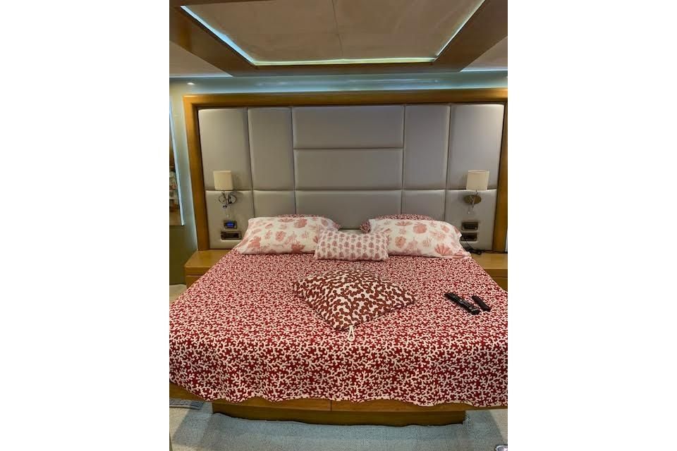 2012 Huzur Yachts 78 