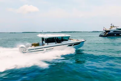 Quarken 35 Cabin