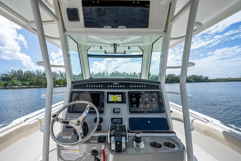 Done Deal Yacht Photos Pics 