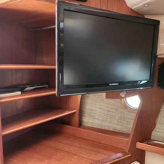 Moondance Yacht Photos Pics 