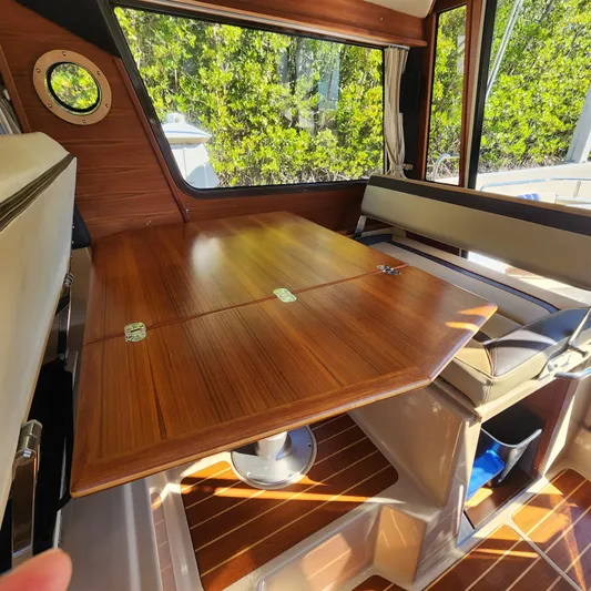 Moondance Yacht Photos Pics 