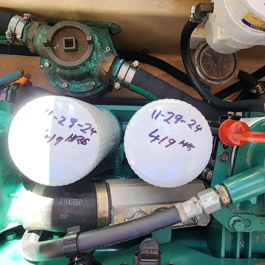 Moondance Yacht Photos Pics 