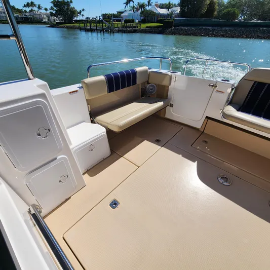 Moondance Yacht Photos Pics 