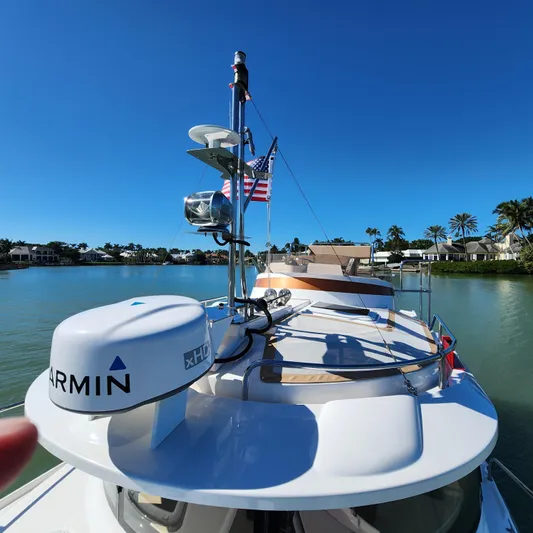 Moondance Yacht Photos Pics 