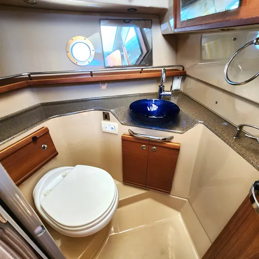 Moondance Yacht Photos Pics 