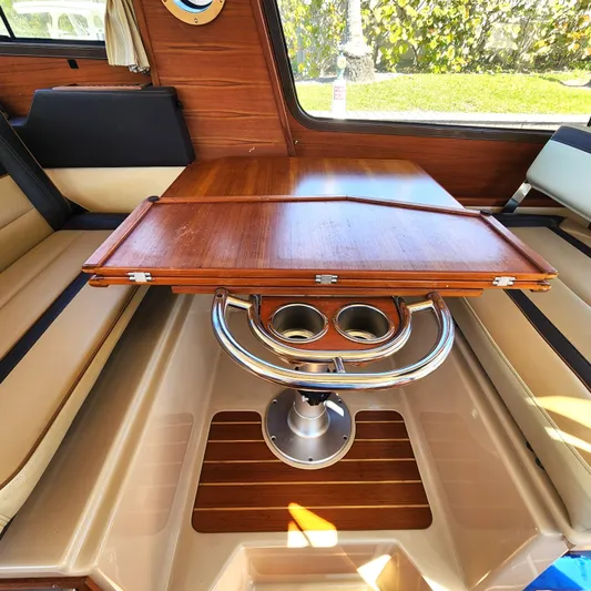 Moondance Yacht Photos Pics 