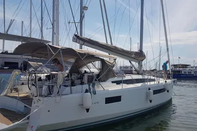 2020 Jeanneau Sun Odyssey 410