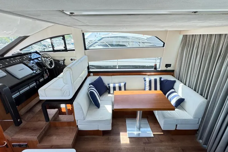  Yacht Photos Pics Salon area w/ privacy curtain.