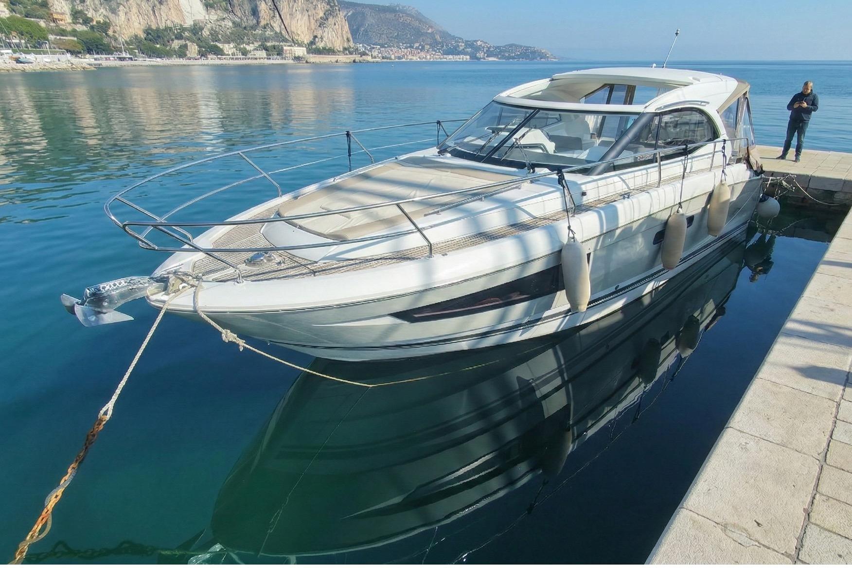 2015 Jeanneau Leader 36