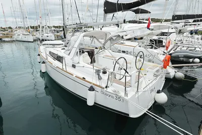 Beneteau 35.1