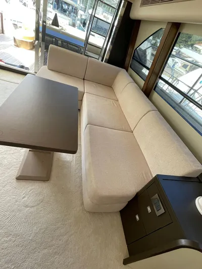 Bleu Blanc Yacht Photos Pics COUACH 2200