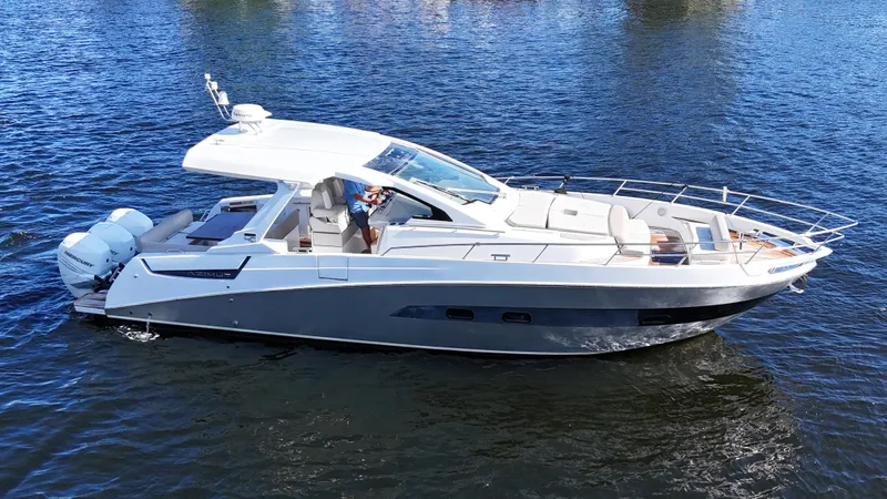  Yacht Photos Pics 2018 Azimut Verve 40 yacht cruising on open water, showcasing sleek design and luxury features.