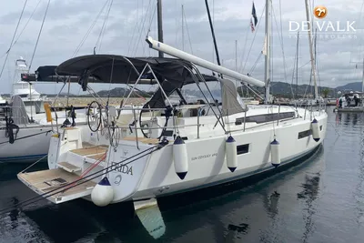 2019 Jeanneau Sun Odyssey 490