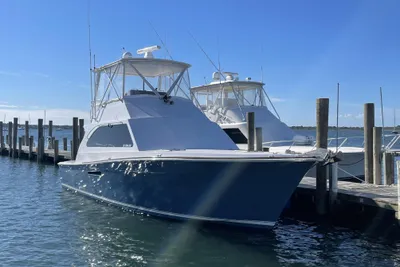 Egg Harbor 41 Convertible