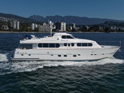 Yacht