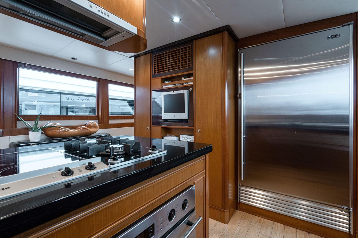 2003 Grand Harbour 80 