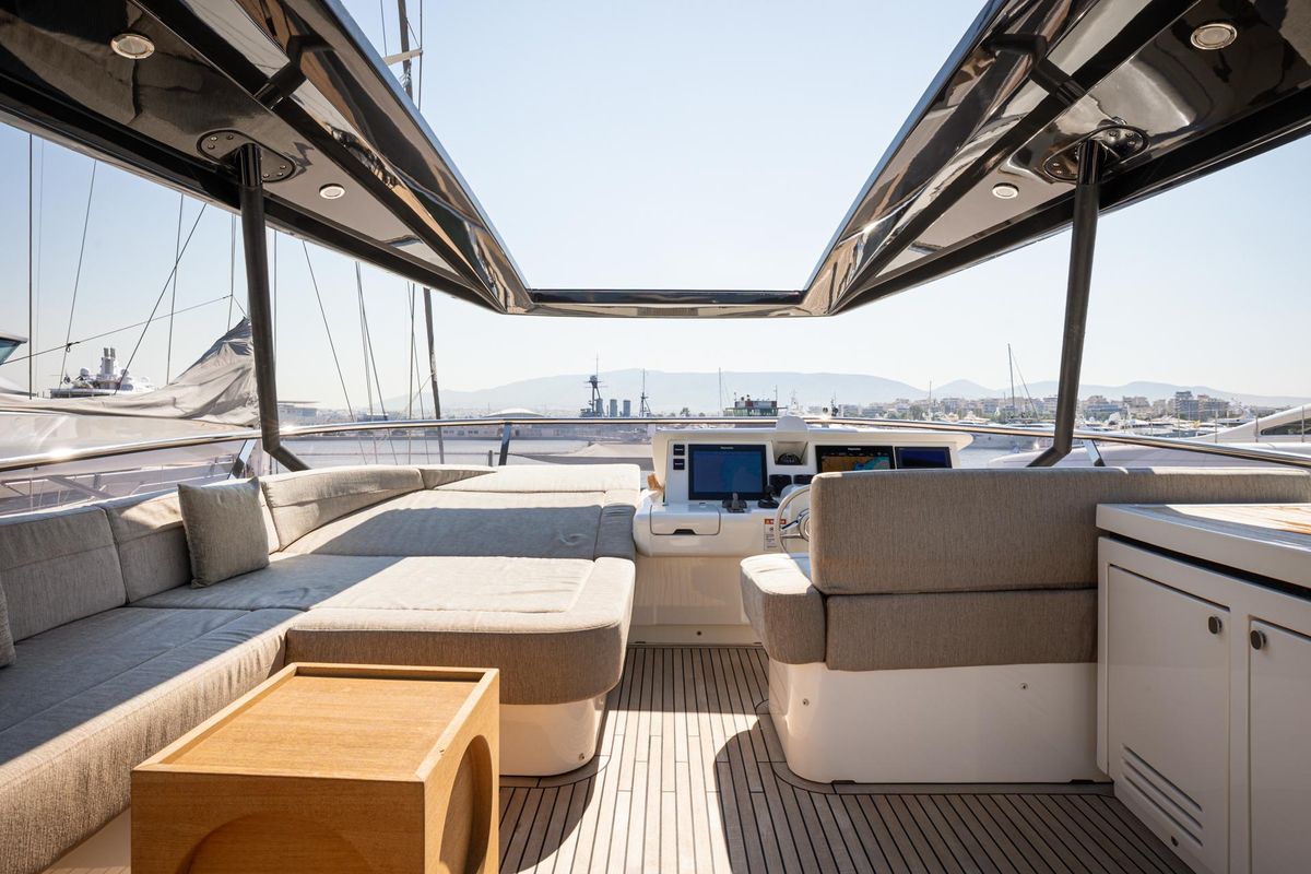 2019 Monte Carlo Yachts 75 