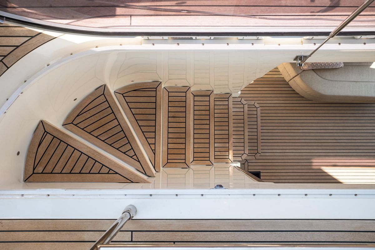 2019 Monte Carlo Yachts 75 