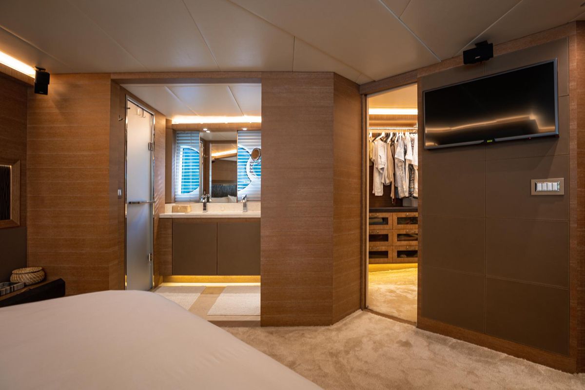 2019 Monte Carlo Yachts 75 
