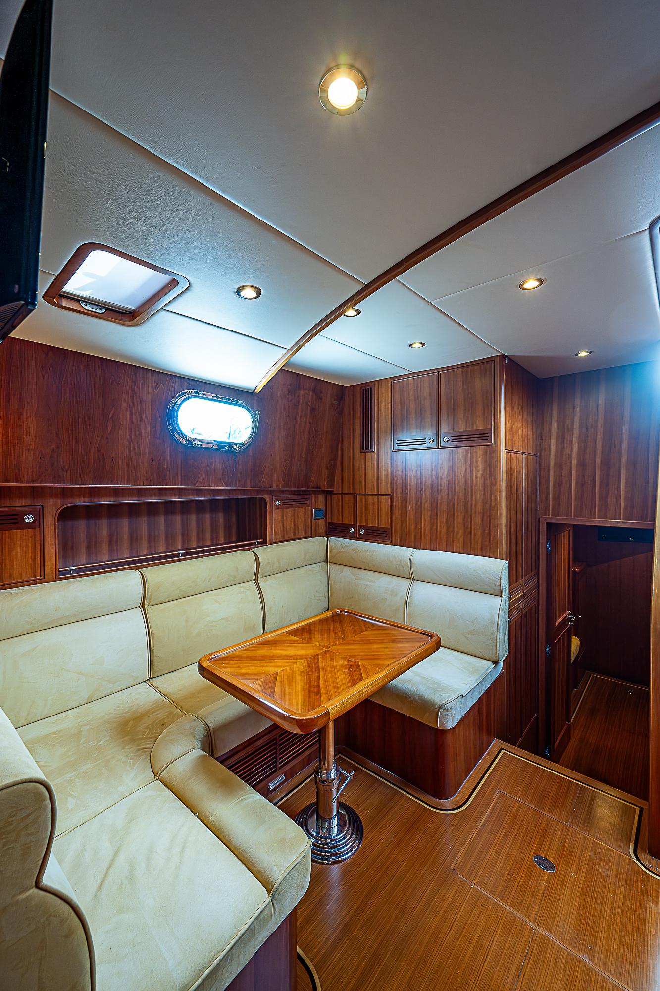 hunt 52 yacht for sale