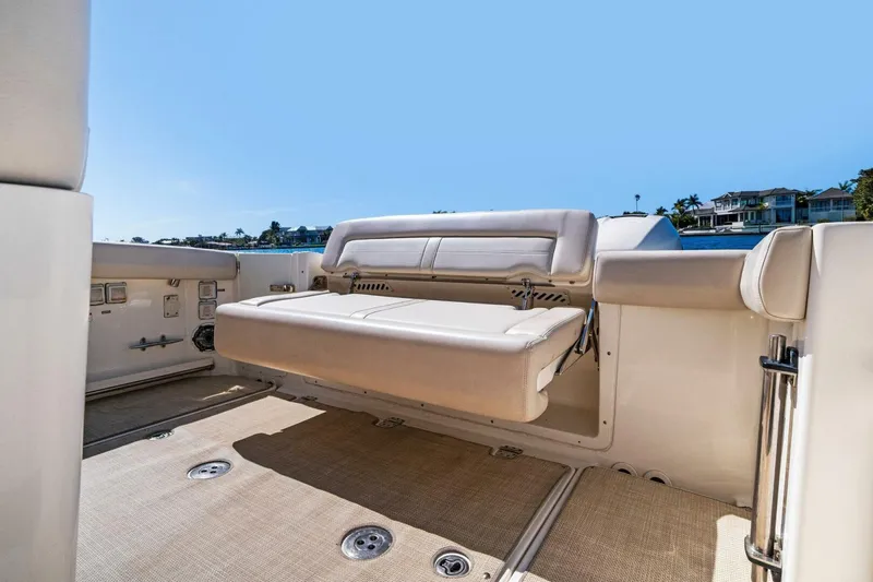 Zoe Yacht Photos Pics 