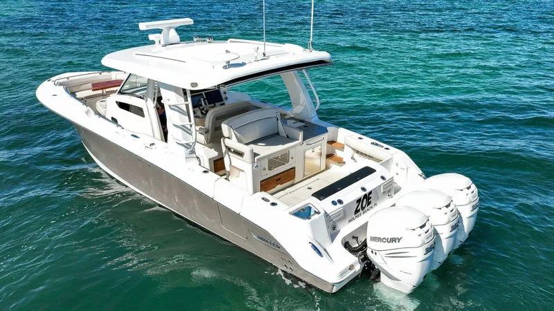 Zoe Yacht Photos Pics 