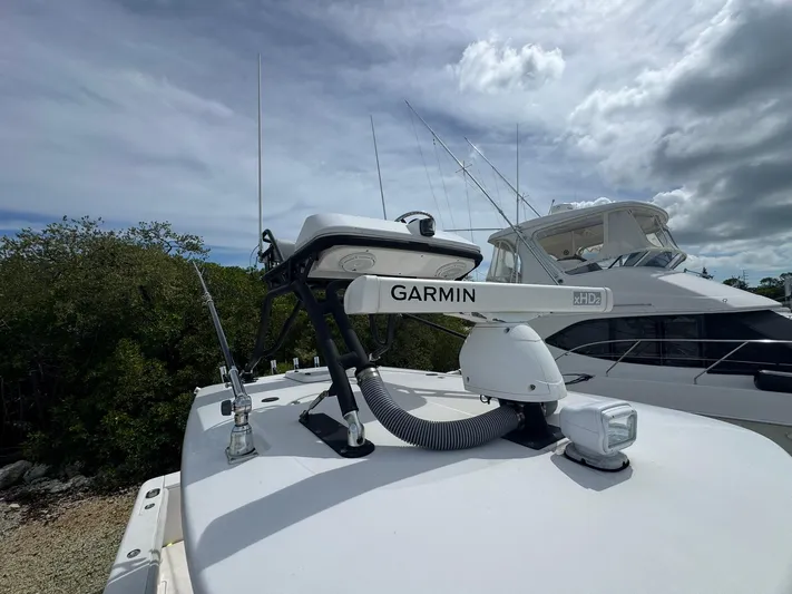  Yacht Photos Pics 2016 Everglades 355 Tournament boat with Garmin xHD2 radar system on deck.