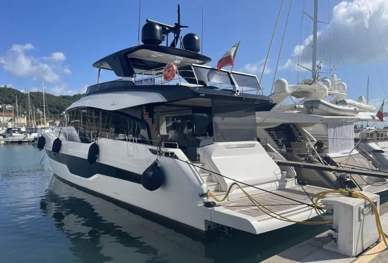  Yacht Photos Pics 