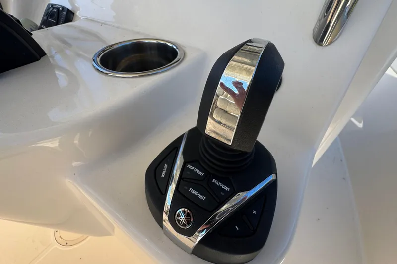  Yacht Photos Pics Joystick control on 2022 Grady-White Canyon 326 boat console.