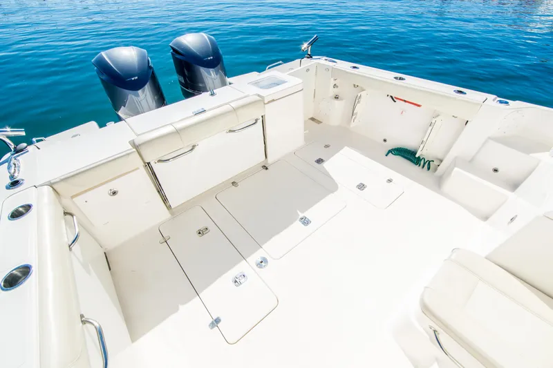 Slacker Jr. Yacht Photos Pics 