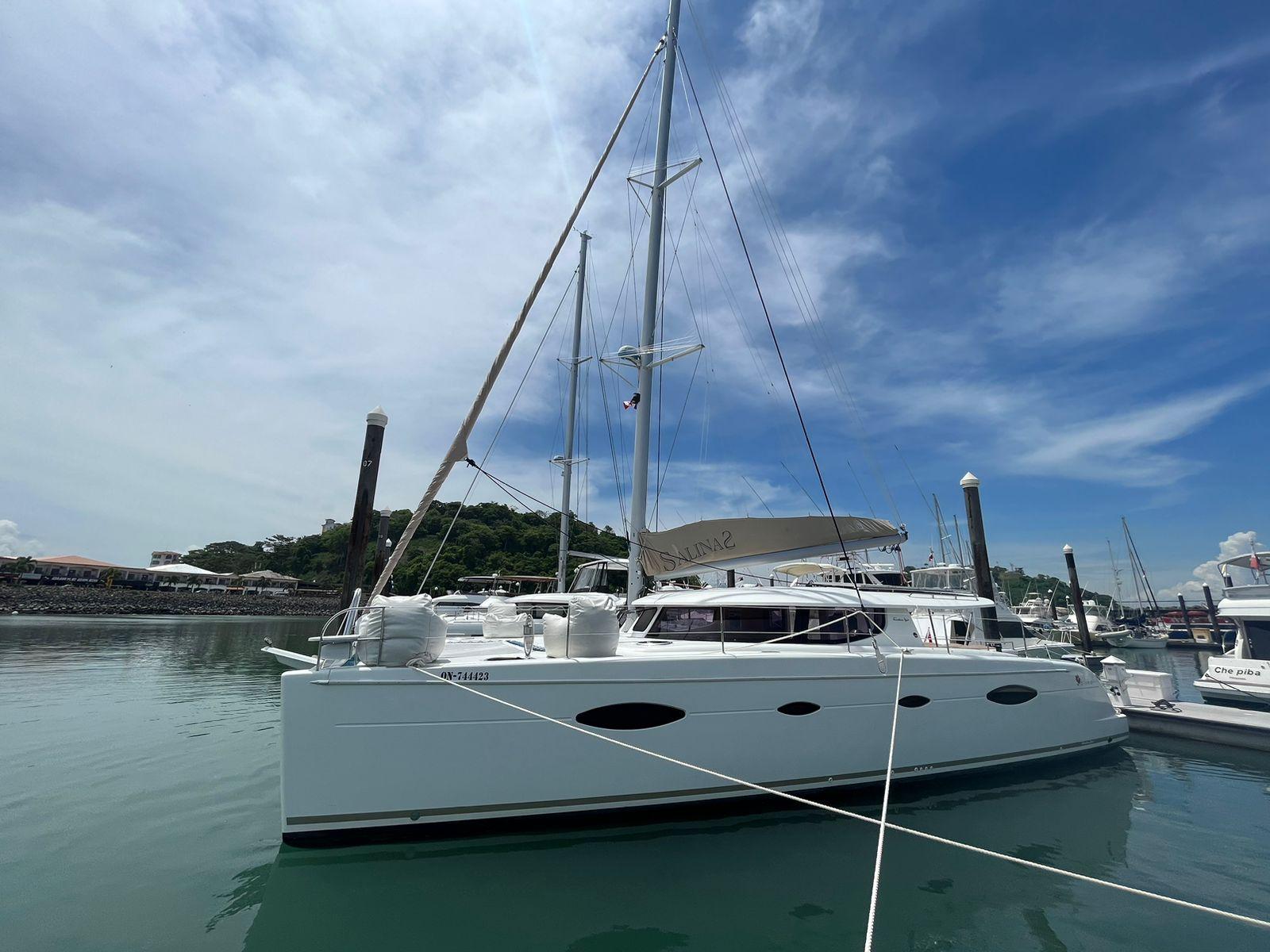 Fountaine Pajot Salina 48 Evolution image