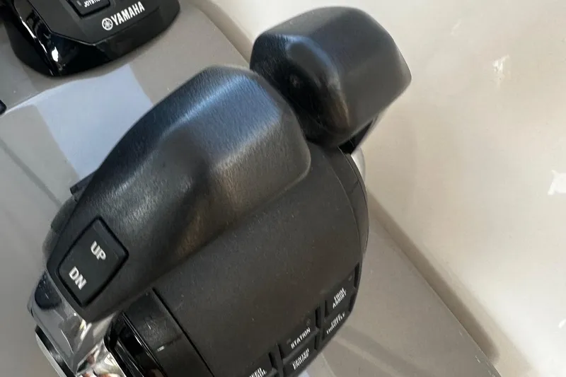 Yacht Photos Pics Throttle controls on a 2018 Pursuit OS 355 Offshore boat.