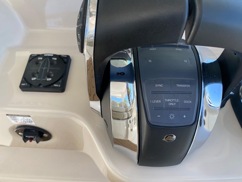 2021 Boston Whaler 380 Outrage