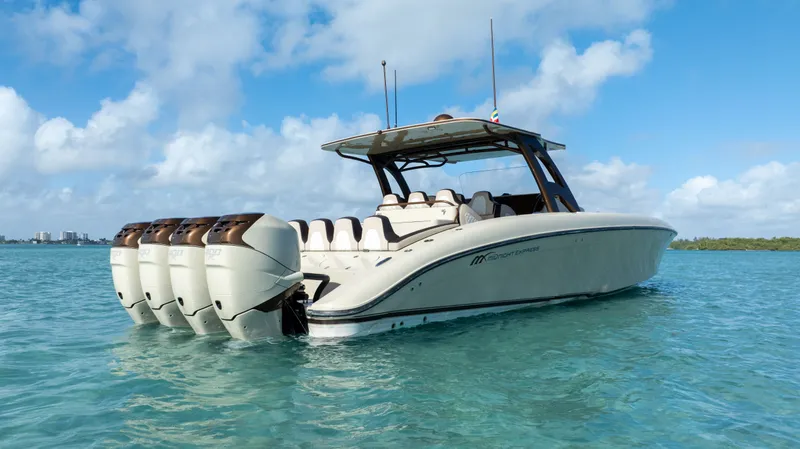 Champagne Lady Yacht Photos Pics 