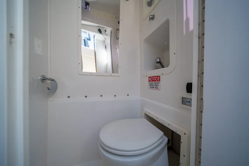 Champagne Lady Yacht Photos Pics 