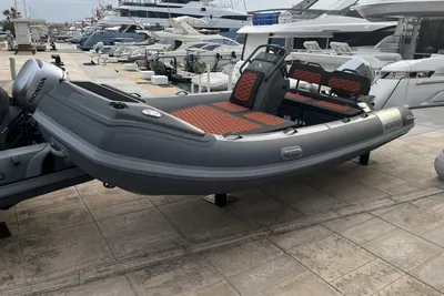 2023 Highfield Sport 460