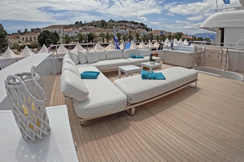 Mondomarine 138' Yacht Photos Pics Luxurious Mondomarine 138 yacht deck with elegant white seating, 2008 model.