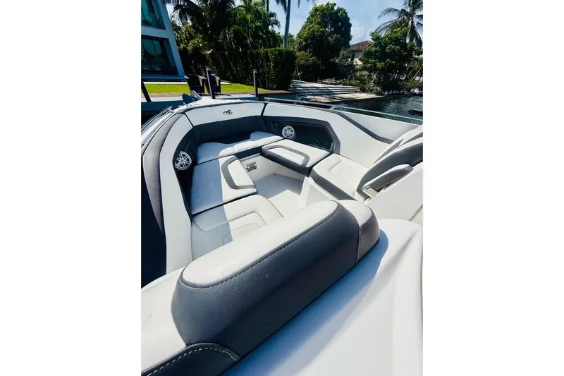  Yacht Photos Pics 2020 Monterey 328SS Super Sport boat interior with luxurious seating and sleek design.