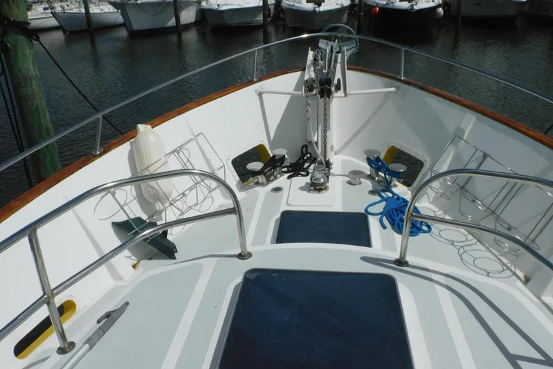 Popeye Yacht Photos Pics Deck of 1988 Hans Christian 45 Independence Trawler with ropes and railing.