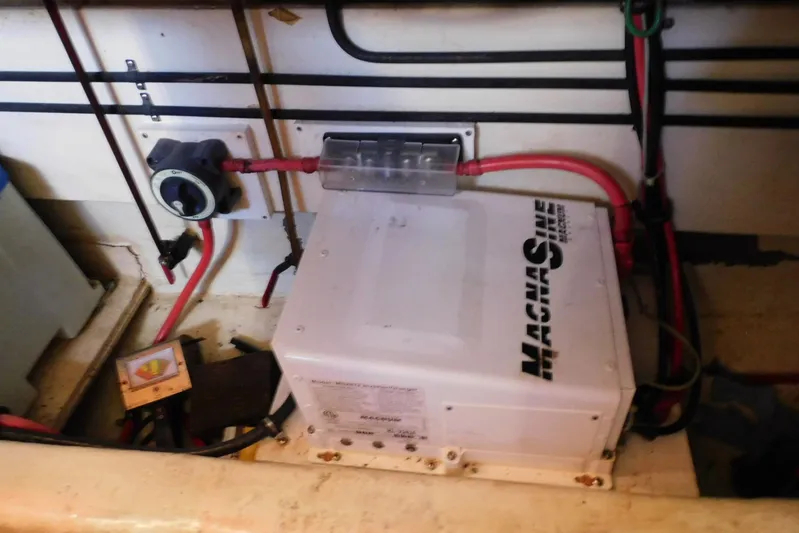 Popeye Yacht Photos Pics Electrical system inside 1988 Hans Christian 45 Independence Trawler, featuring a Magnum inverter.