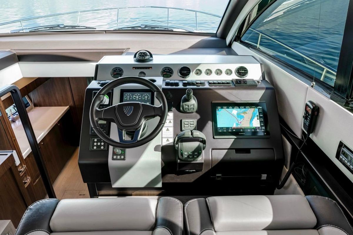 2024 Fairline 51 