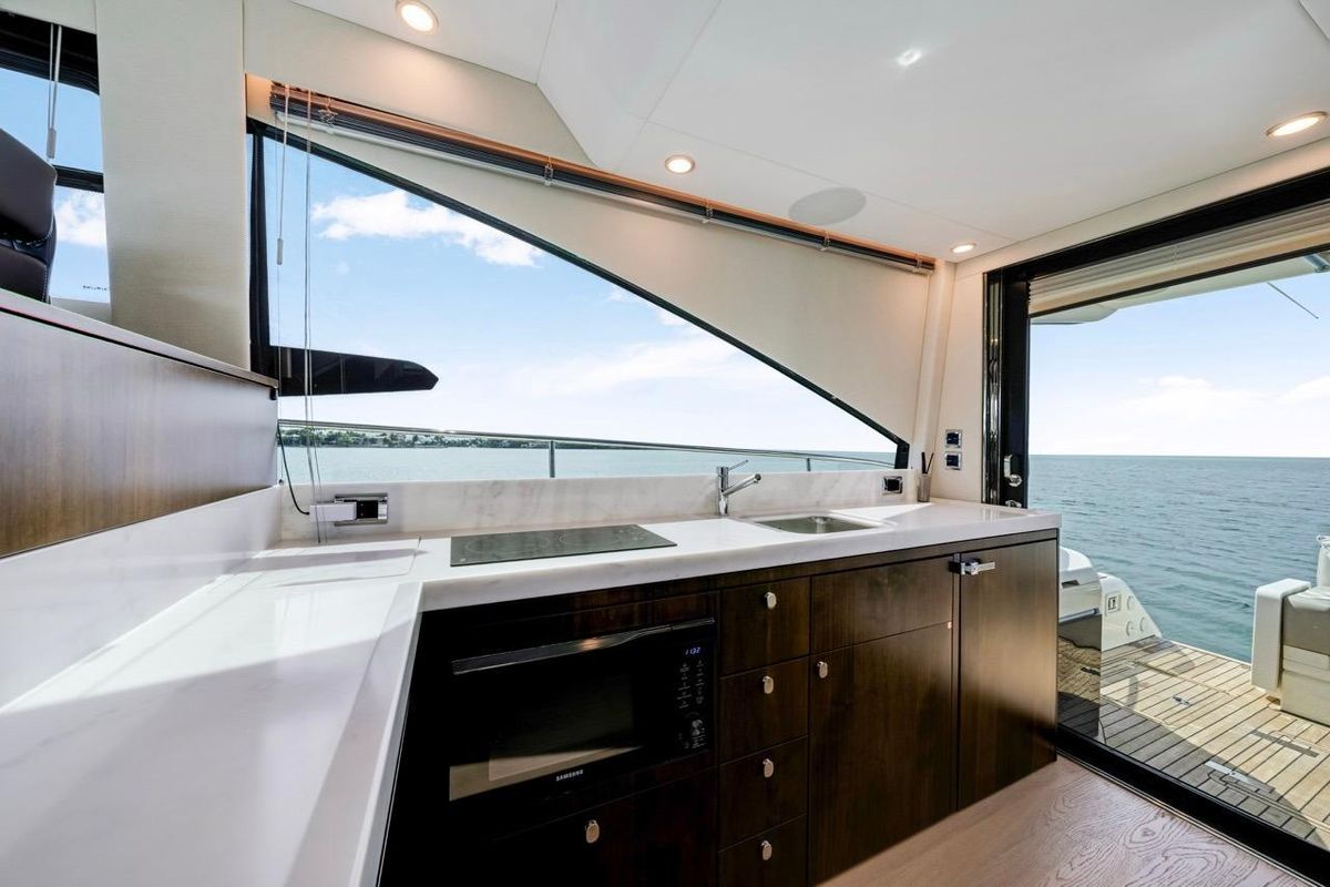 2024 Fairline 51 